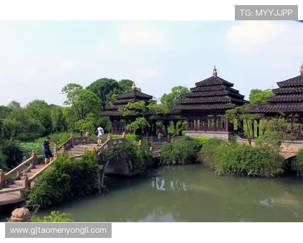 威尼斯娱乐娱：带你领略全球顶级娱乐休闲体验